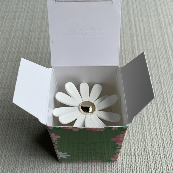 Marc Jacobs Daisy Wild miniature - Picture 4 of 11